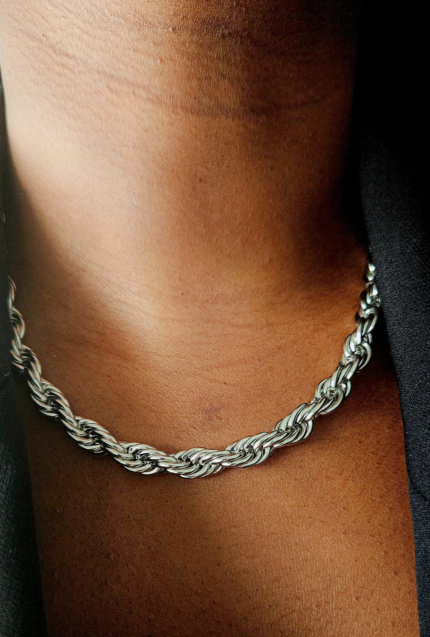 LENCY NECKLACE