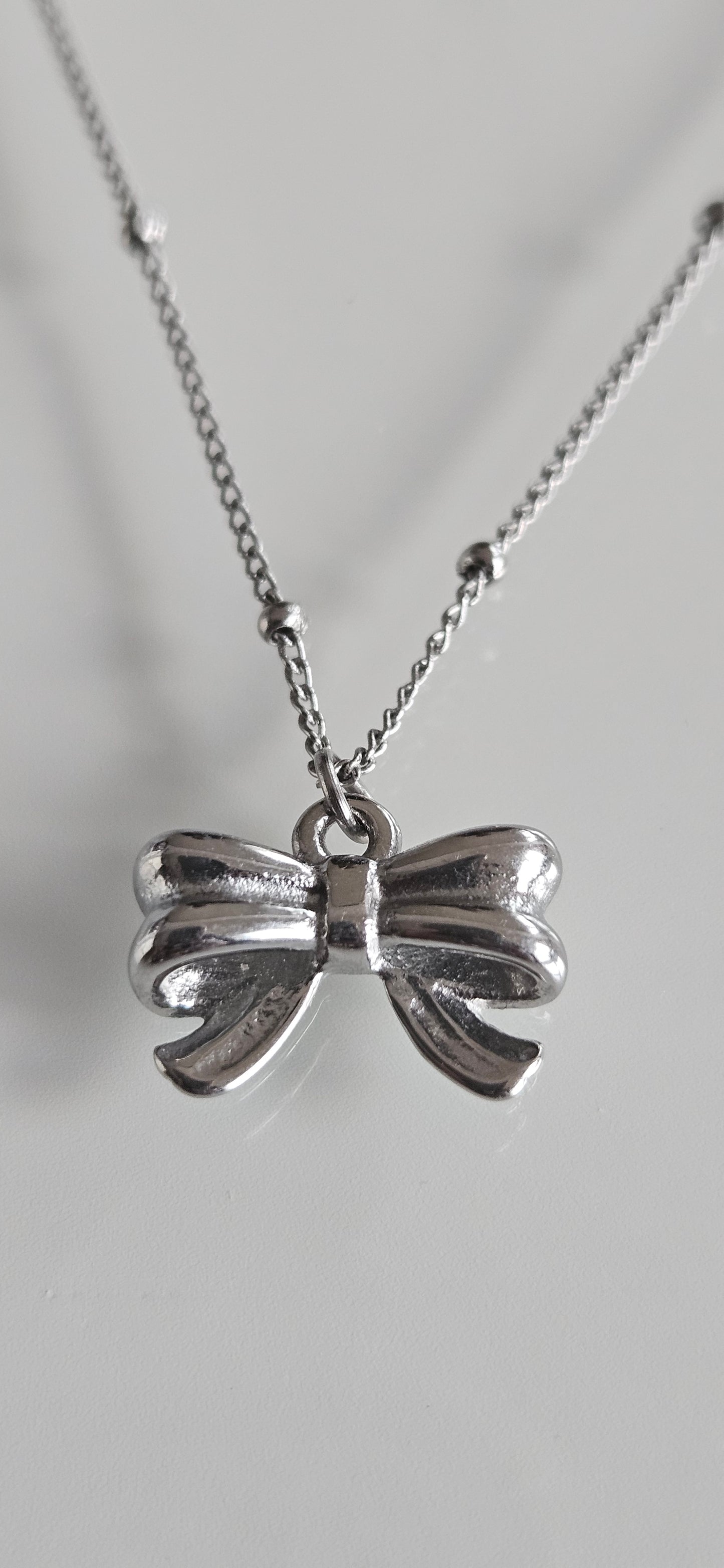 NYLA NECKLACE