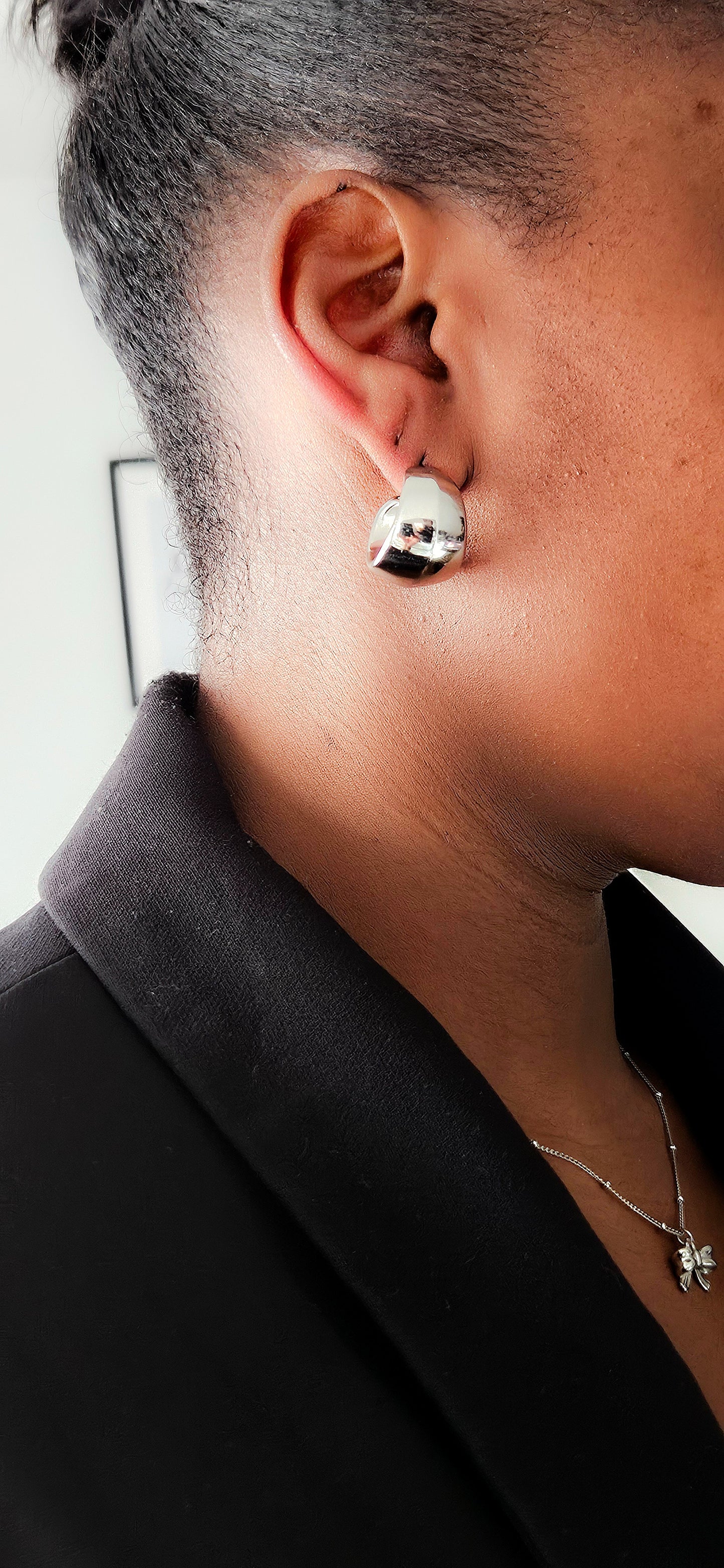 HARI EARRING