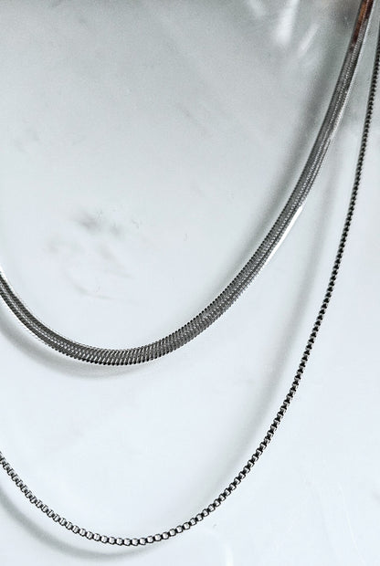 EVE NECKLACE